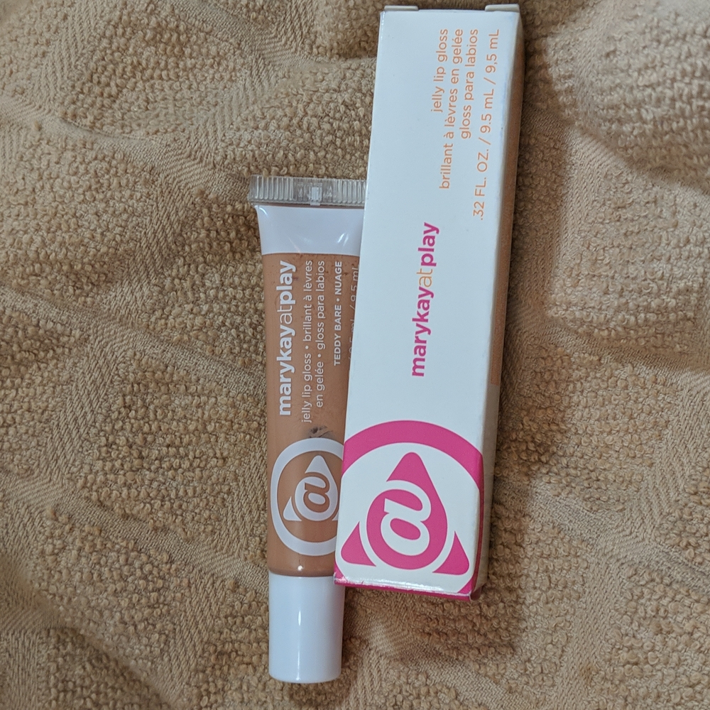Mary Kay at play Jelly Lip Gloss